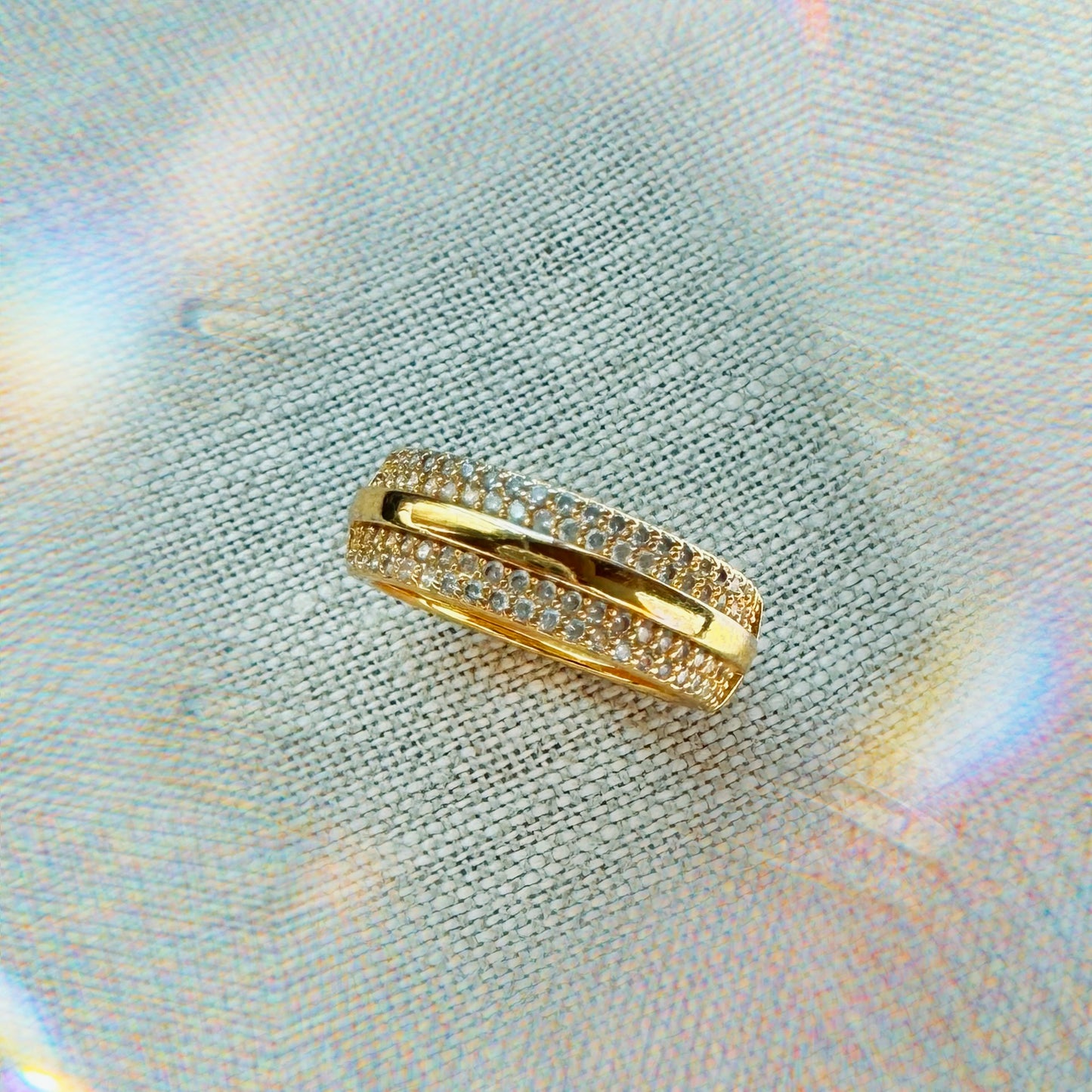 Pavé Stripe Band