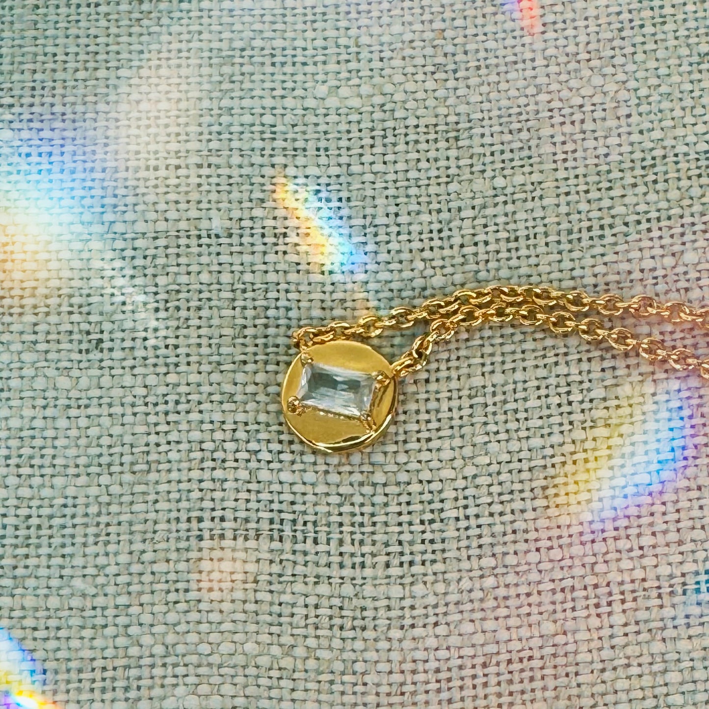 The Halo Pendant