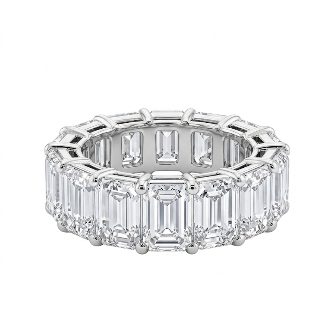 The Empire Emerald Eternity Band