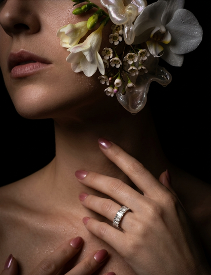 The Empire Emerald Eternity Band